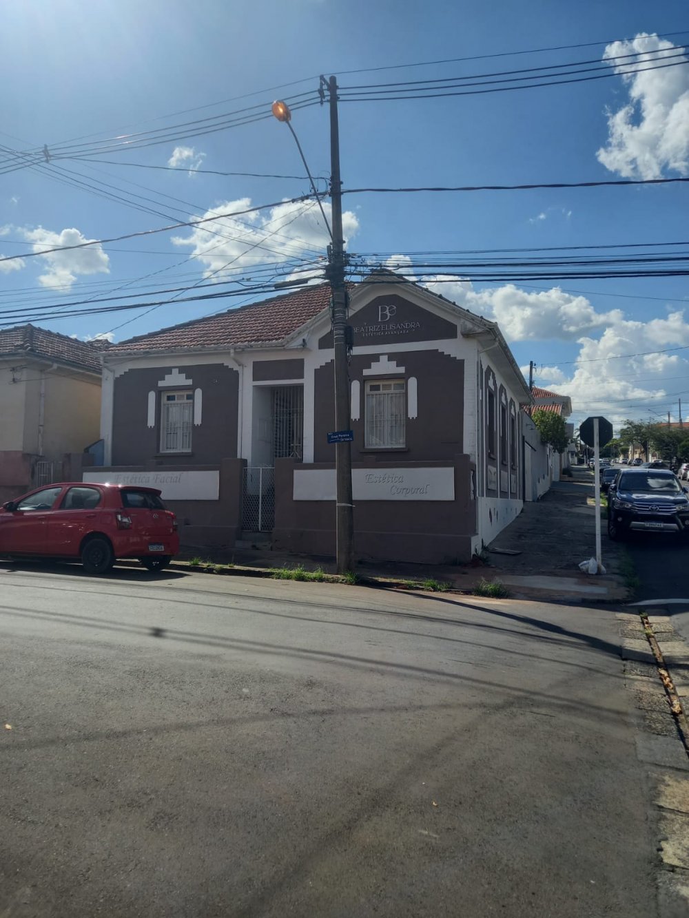 Casa - Aluguel - Vila dos Lavradores - Botucatu - SP