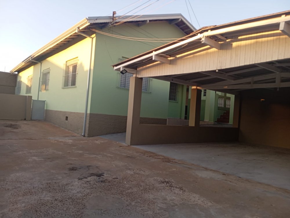 Casa - Aluguel - Bairro Alto - Botucatu - SP