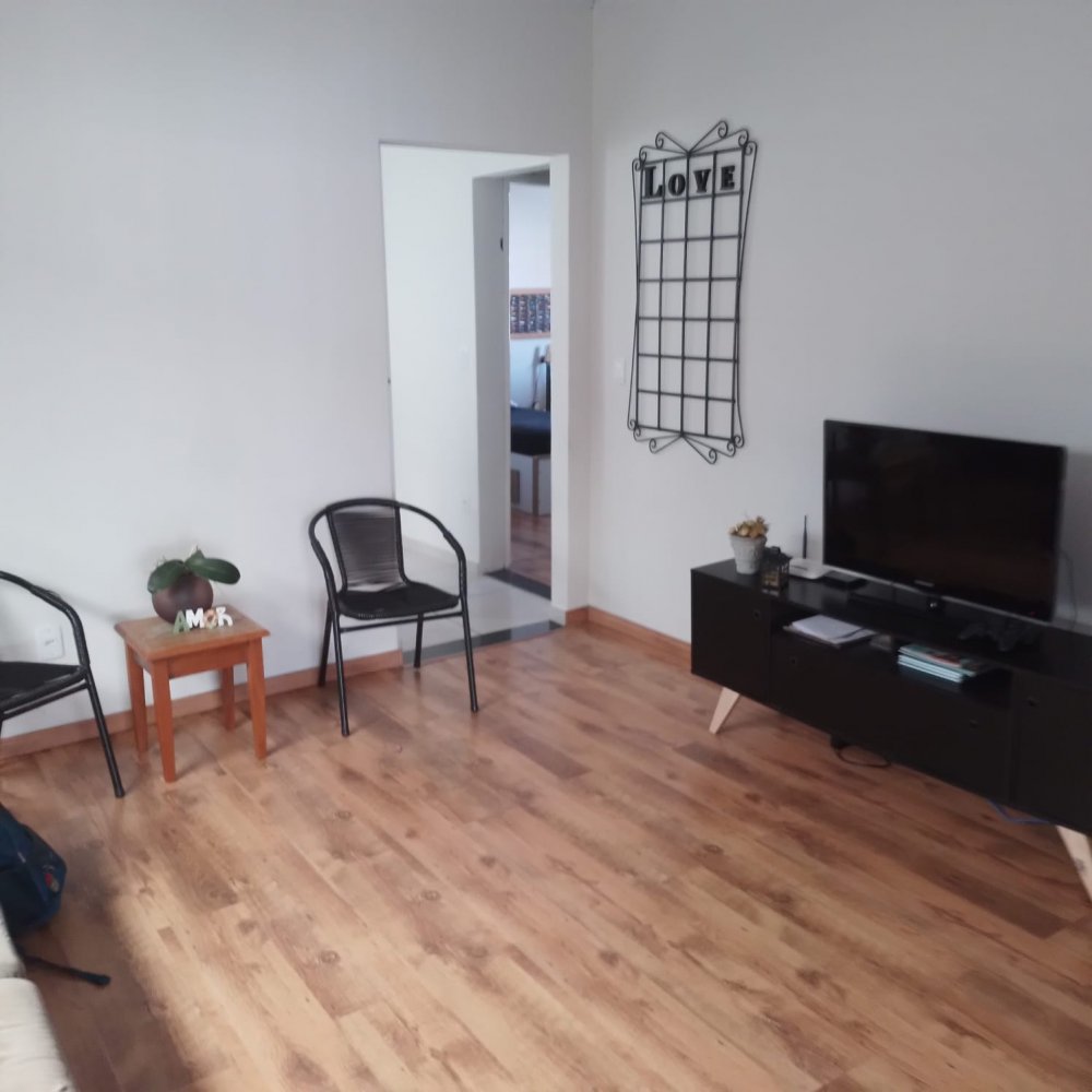 Casa Comercial - Venda - Centro - Botucatu - SP