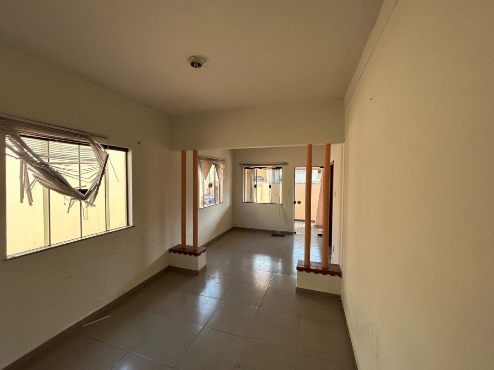 Casa - Venda - Vila dos Lavradores - Botucatu - SP