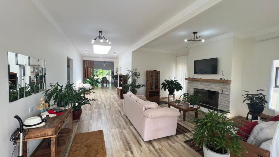 Casa - Venda - Ninho Verde II - Pardinho - SP