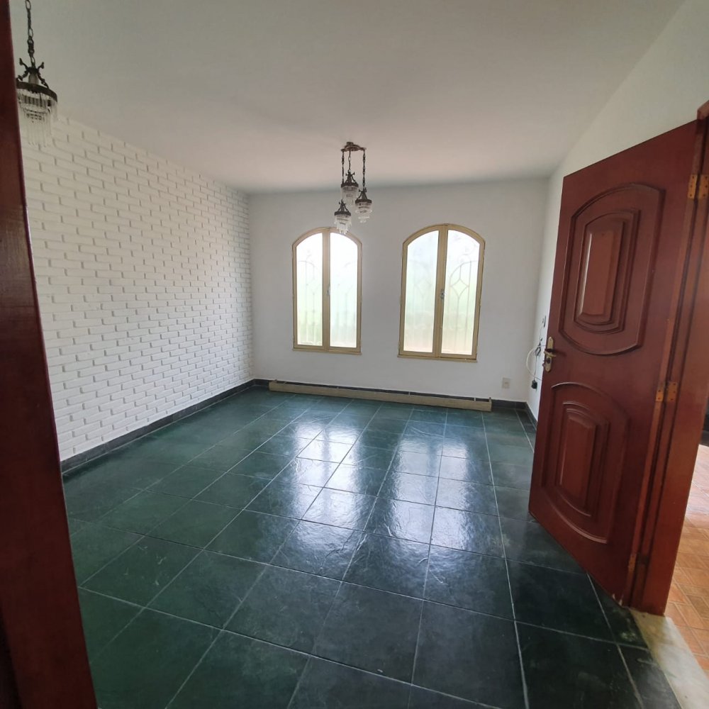 Casa - Venda - Jardim Bandeirantes - Botucatu - SP
