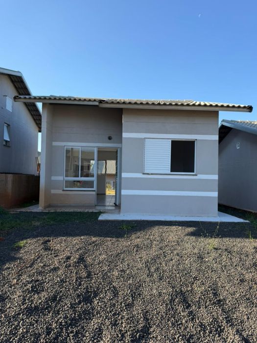 Casa - Aluguel - Beija Flor 01 - Botucatu - SP