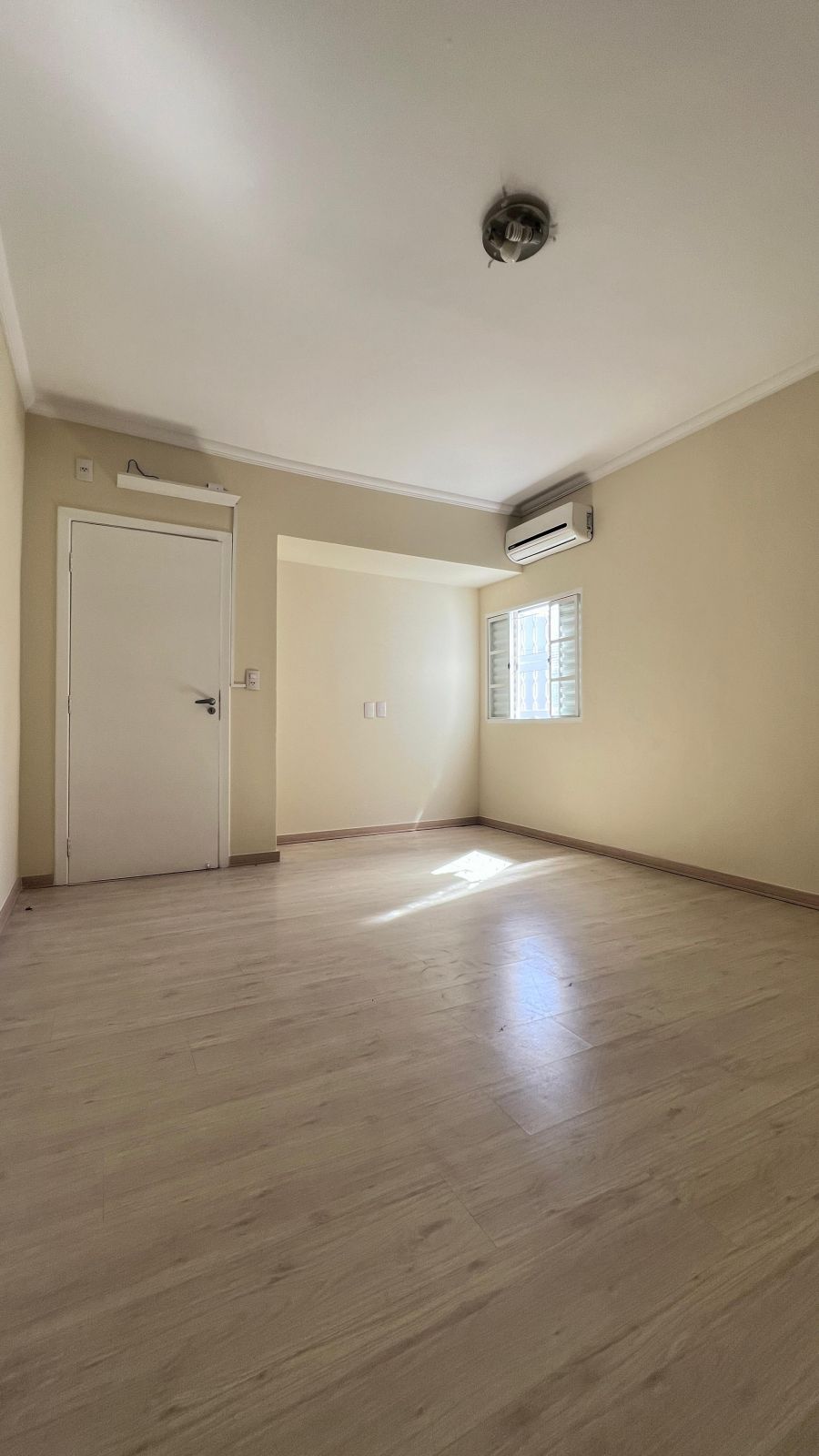 Casa - Venda - Cohab 1 - Botucatu - SP