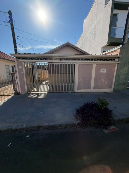 Casa - Venda - Vila Carmelo - Botucatu - SP