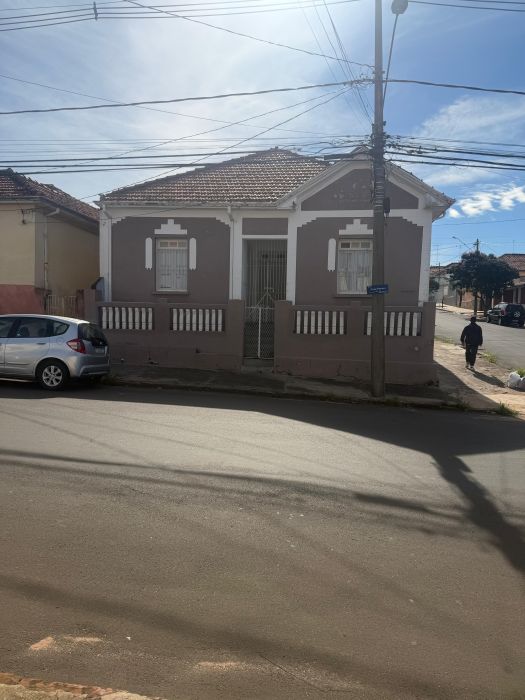 Casa - Venda - Vila dos Lavradores - Botucatu - SP