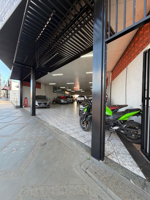 Barrac�o - Aluguel - Avenida Vital Brasil - Botucatu - SP