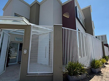 Casa Comercial para Aluguel